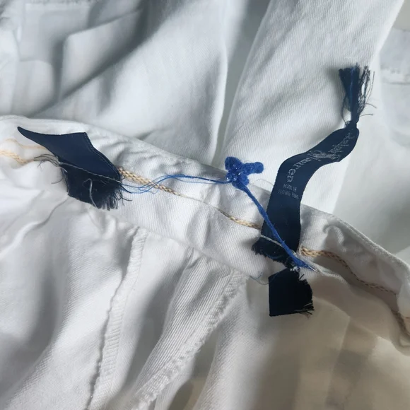 Vintage Ralph Lauren White Shorts. Size 8. RN 67635 - Picture 13 of 15